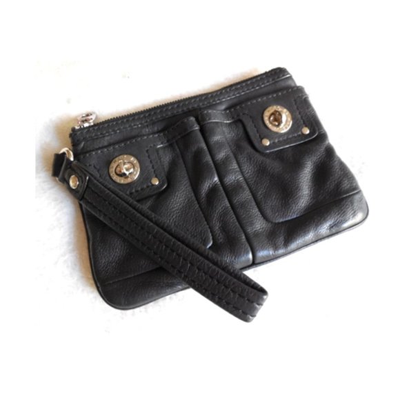 Marc by Marc Jacobs Totally Turn-Lock Percy Wristlet - Picture 1 of 1